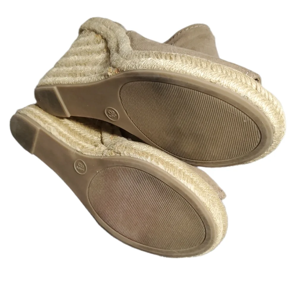 Universal Thread Espadrille Wegdes